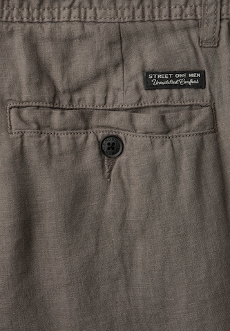 Street One MEN Regular Chinohose in Braun