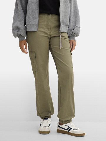 bonprix Tapered Hose in Grün: Vorderseite