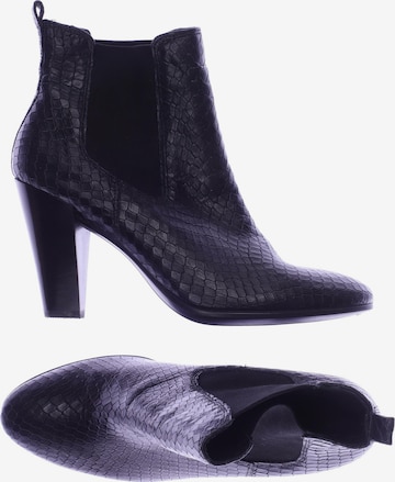 ECCO Dress Boots in 41 in Black: front