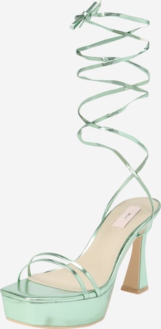 Sandalo con cinturino di NLY by Nelly in verde: frontale