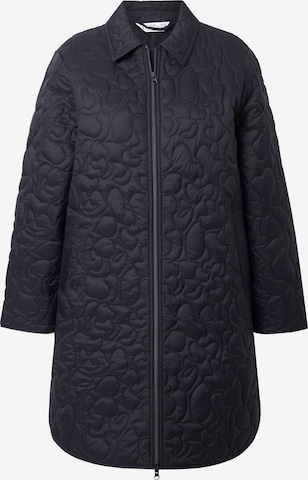 Studio Untold Mantel in Schwarz: Vorderseite