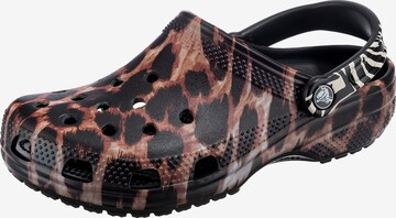 Crocs Clogs 'Classic' in Black: front