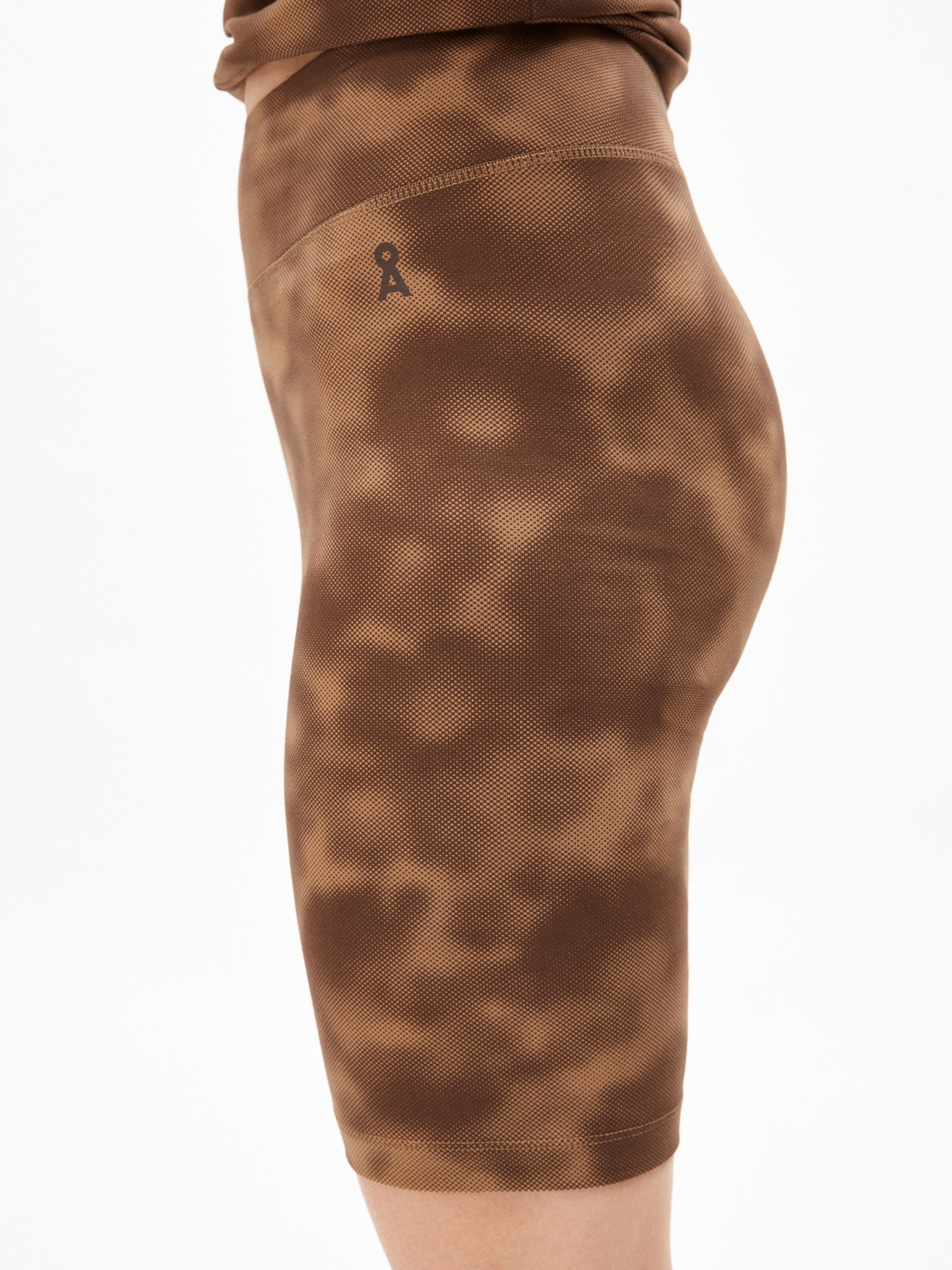 ARMEDANGELS Regular Leggings 'Nedaa Autumn Garden' in Braun