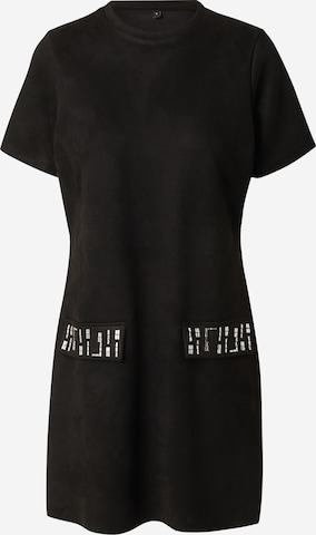 Trendyol - Vestido en negro: frente