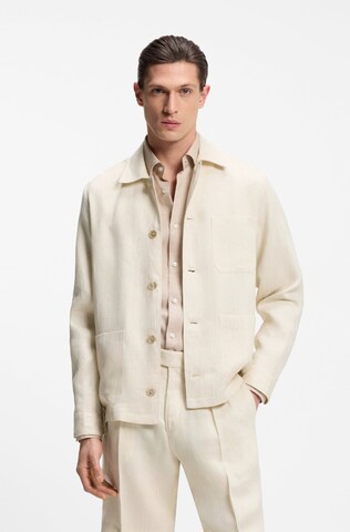 BOSS Comfort Fit Businesshemd in Beige: Vorderseite