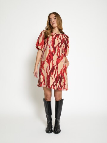 Robe 'Rikki' minus en rouge : devant