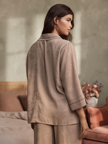 Accappatoio corto di B by Ted Baker in marrone