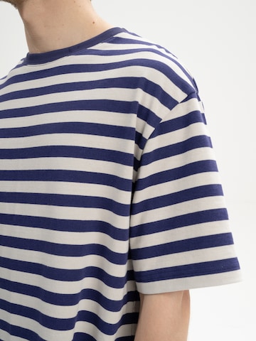 MELA - Camiseta 'BHAJAN' en azul