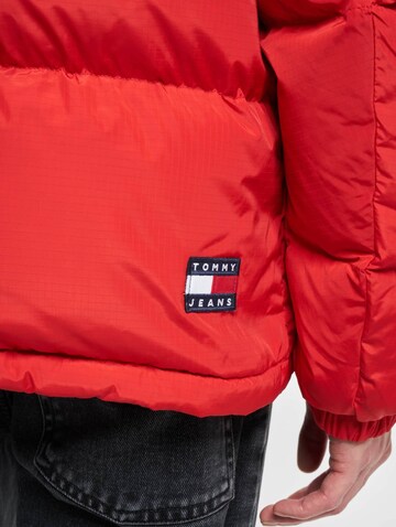 Veste d’hiver 'Alaska' Tommy Jeans en rouge