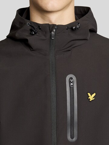 Lyle & Scott Between-season jacket in Black
