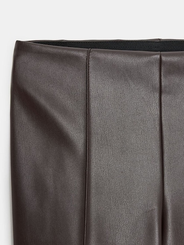 Flared Leggings 'Gamaschen' di Dilvin in marrone