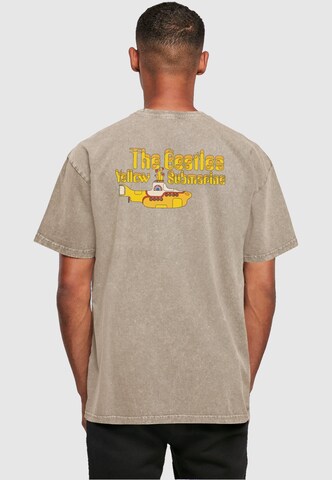 Merchcode T-Shirt 'Yellow Submarine - Monster No.4' in Braun: predná strana