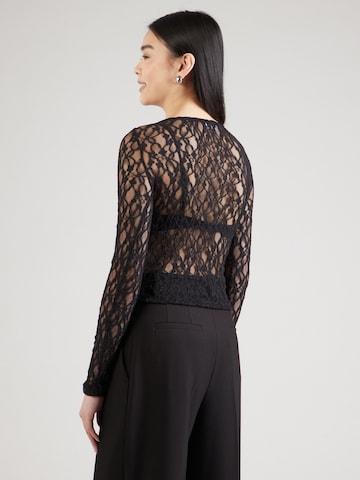 STUDIO SELECT - Camiseta 'Frauke' en negro