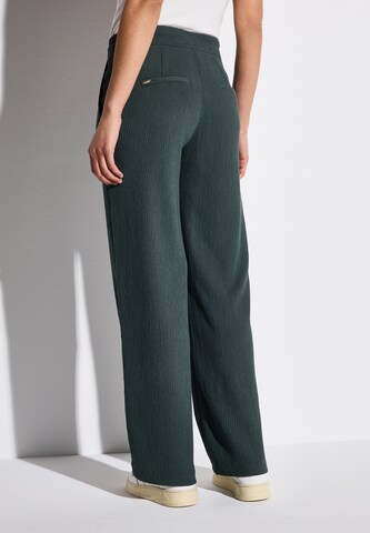 STREET ONE Loose fit Pants in Green