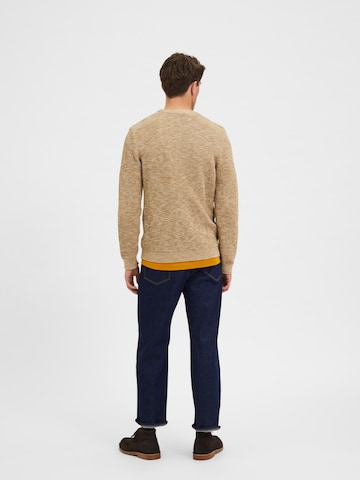 SELECTED HOMME Sweater 'Vince' in Brown