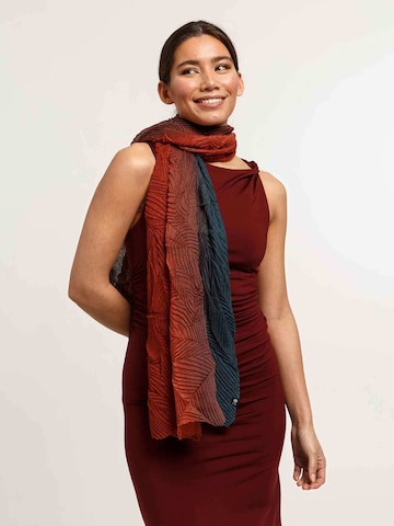 FRAAS Oversized Scarf in Blue: front