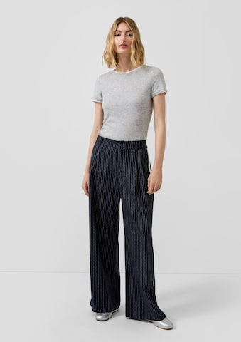 s.Oliver Wide leg Pleat-front trousers in Blue