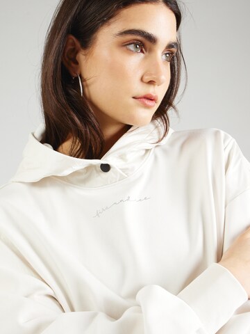 Sweat-shirt 'CAIRA' Bogner Fire + Ice en blanc