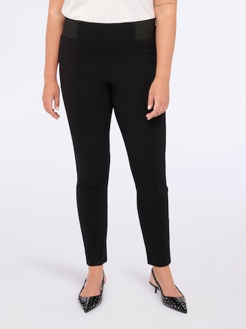 Skinny Pantalon Fiorella Rubino en noir
