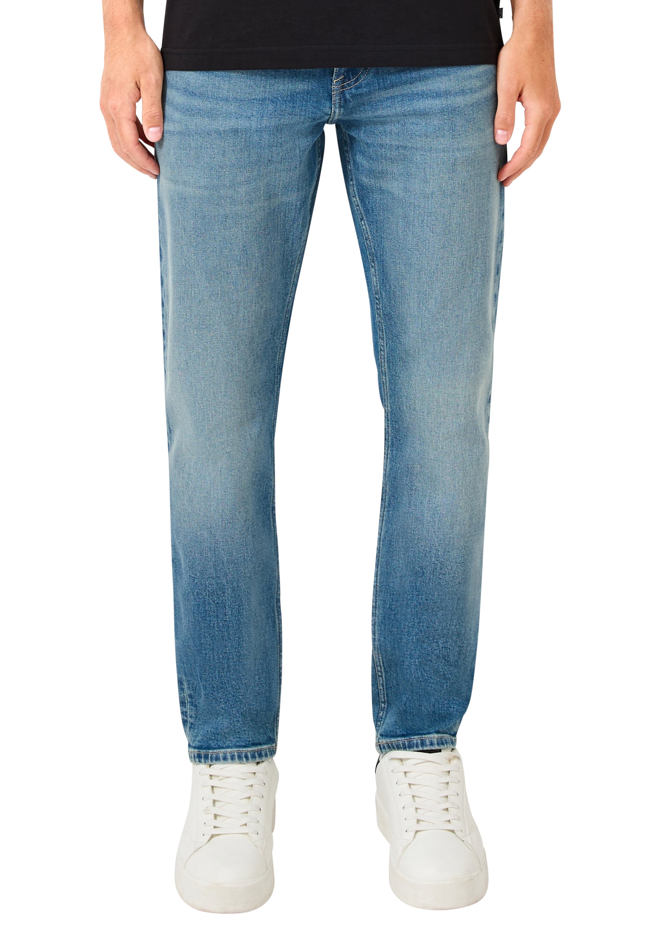 QS Regular Jeans 'Rick' in Blauw: voorkant