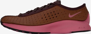 Nike Sportswear - Sapatilhas baixas 'Air' em castanho: frente