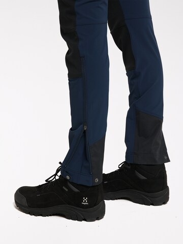 Haglöfs Slimfit Outdoorhose in Blau