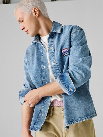 Red Bull Racing x Pepe Jeans Regular fit Button Up Shirt in Blue