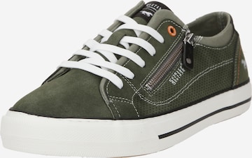 Sneaker bassa di MUSTANG in verde: frontale