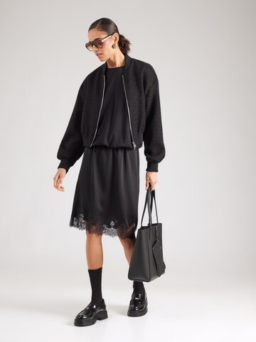 MSCH COPENHAGEN - Camiseta 'Balina Belle' en negro