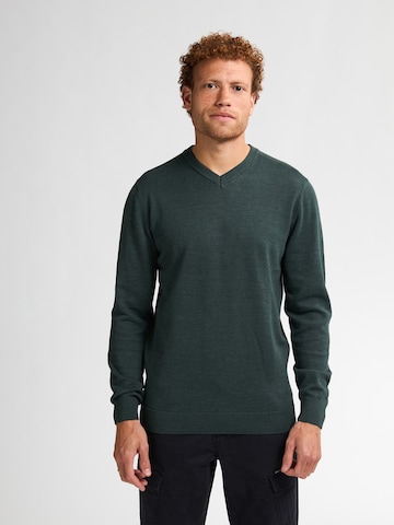 Pullover di Petrol Industries in verde: frontale