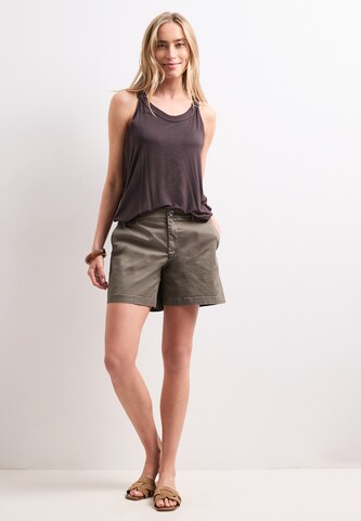 STREET ONE Regular Pants in Brown: front