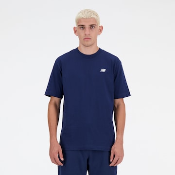 new balance T-Shirt in Blau: Vorderseite
