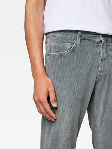 Mavi Tapered Jeans 'LUKA' in Grey