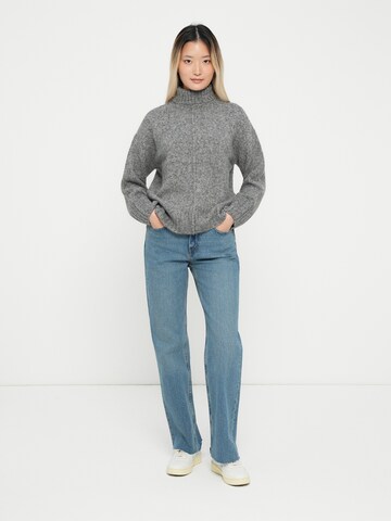 JDY Sweater 'JDYMalone' in Grey