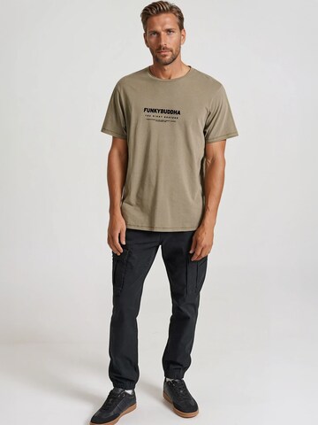Funky Buddha T-Shirt in Grau