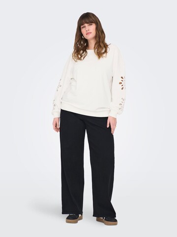 ONLY Carmakoma Sweatshirt 'WINNIE' in Wit