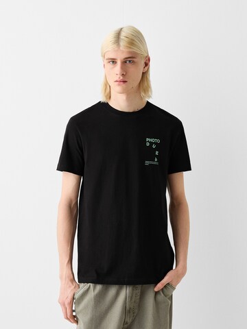 Bershka T-Shirt in Schwarz