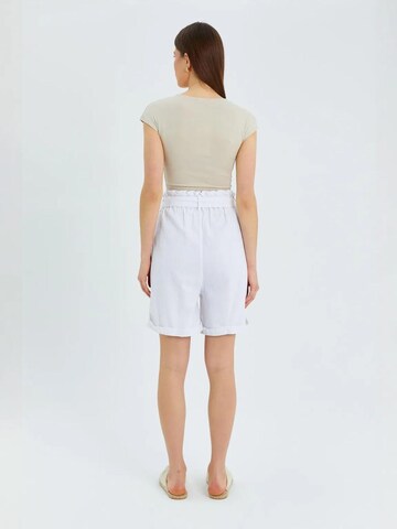 regular Pantaloni di MixRay in bianco