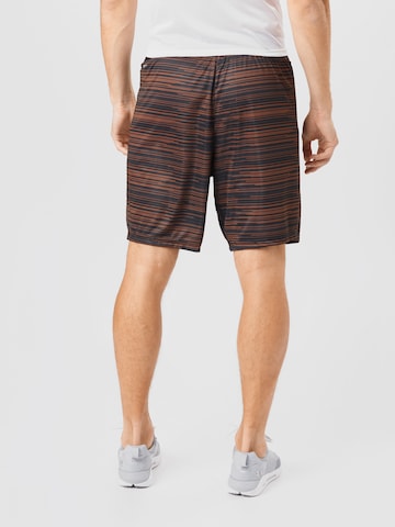 PUMA Regular Shorts in Schwarz