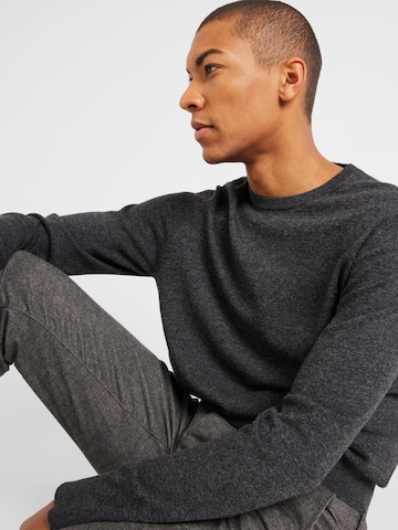 BURTON MENSWEAR LONDON - Pullover em cinzento