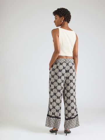 MORE & MORE - Pierna ancha Pantalón en negro