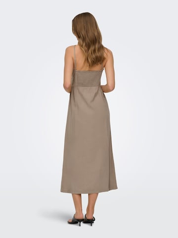 Robe-chemise 'ONLaris' ONLY en gris