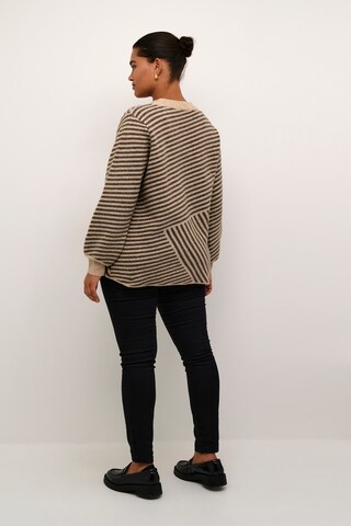 Pull-over 'Verina' KAFFE CURVE en marron