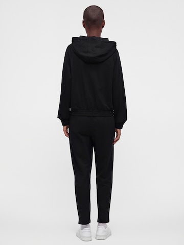 EA7 Emporio Armani Tepláková souprava – černá