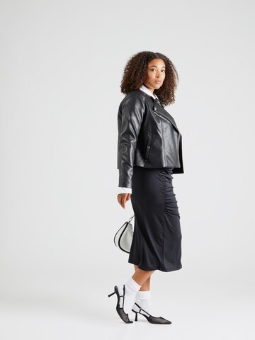 Vero Moda Curve Jacke 'VMCRILEY' in Schwarz