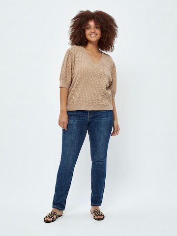 Peppercorn Trui 'Rosalia' in Beige