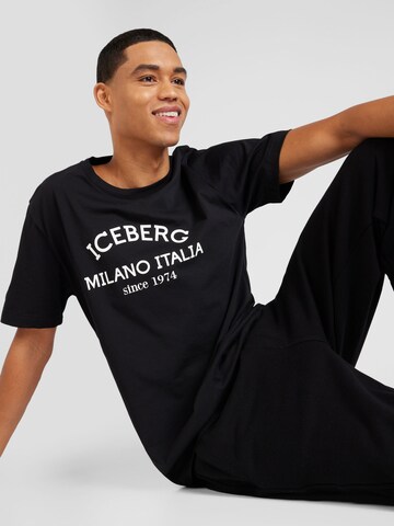 Tricou de la ICEBERG pe negru