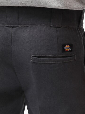 DICKIES - Regular Calças com vincos '873' em cinzento