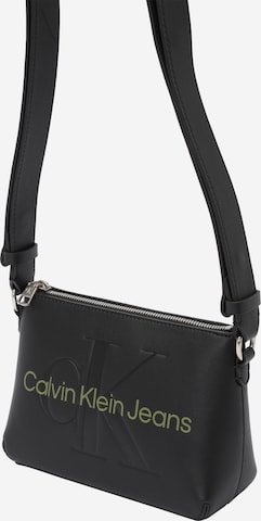 Sac à bandoulière Calvin Klein Jeans en noir