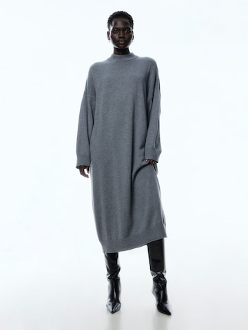 EDITED Dress 'Yaren' in Grey